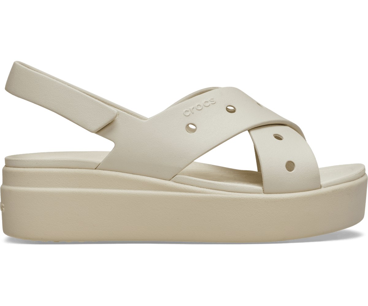 Crocs Brooklyn 4U Cross Strap Sandal – Women's