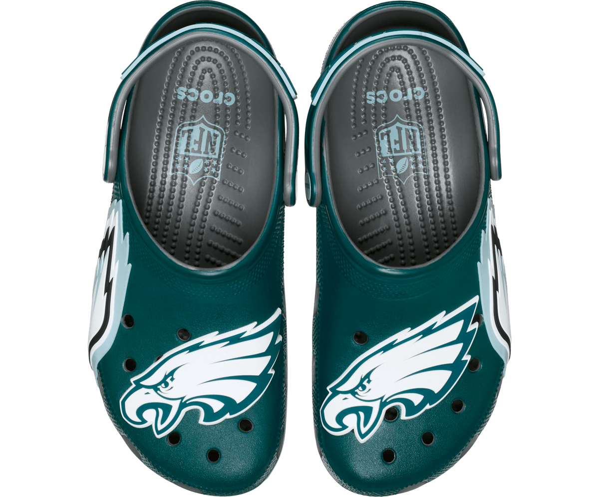 Crocs NFL Philadelphia Eagles Graphic Classic Clog – Women's